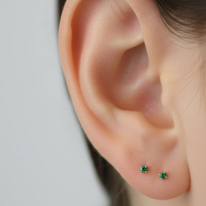 14K Gold 1mm Solitaire Emerald 4 Prong Stud Earrings