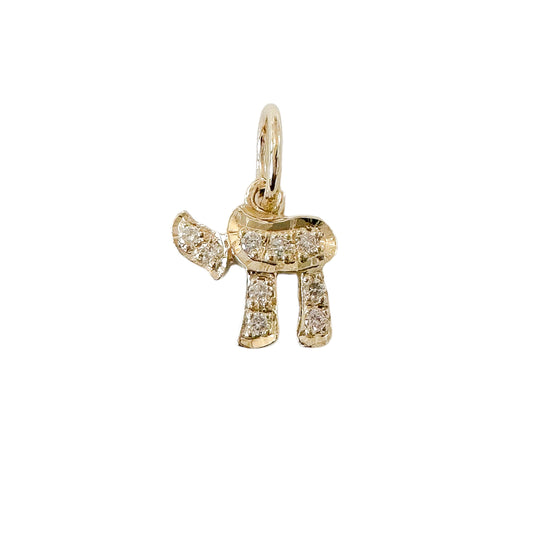 14K Gold Pavé Diamond Hebrew Chai Charm Pendant