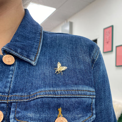 14K Gold Diamond Fly Pin