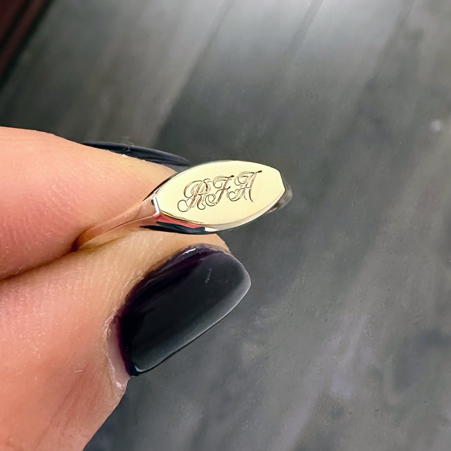 14K Gold Engravable Horizontal Oval Signet Ring ~ Small Size