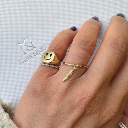 14K Gold XS Feather Dangle Charm Ring