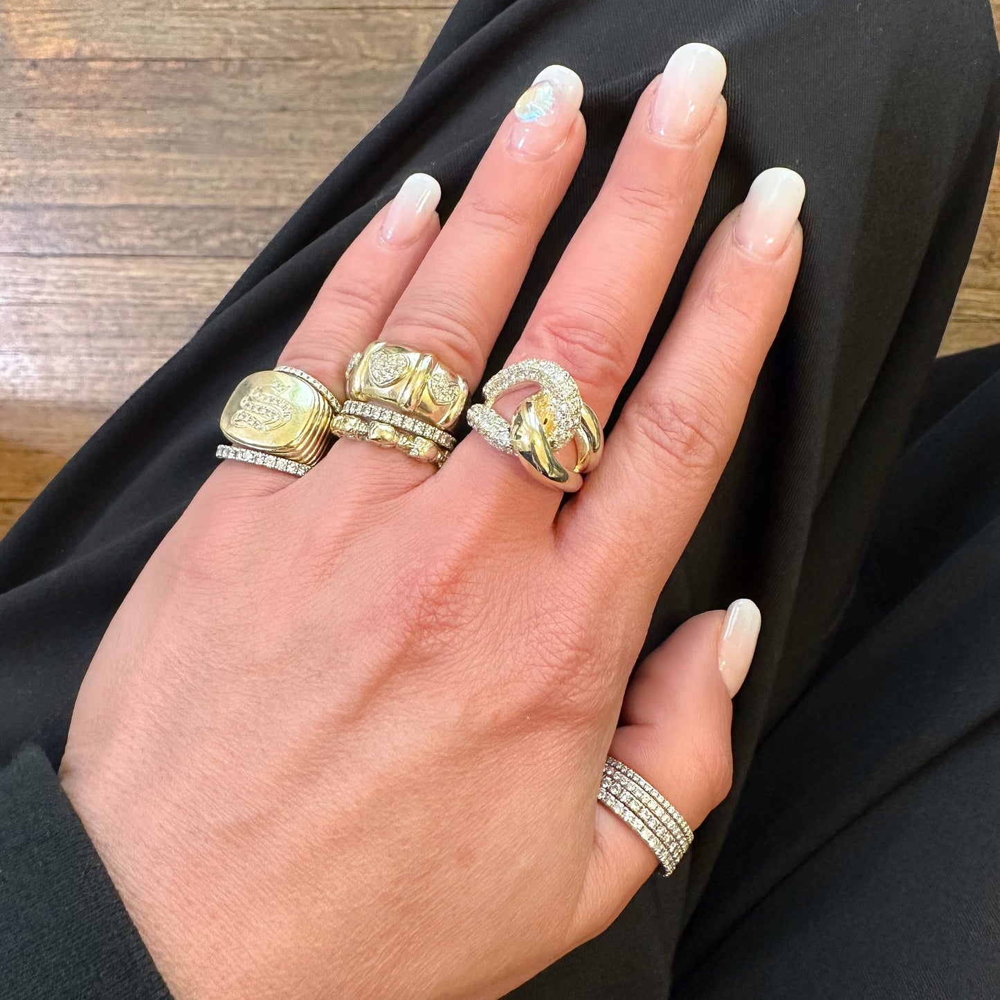 14K Gold Pavé Diamond Infinity Love Knot Ring