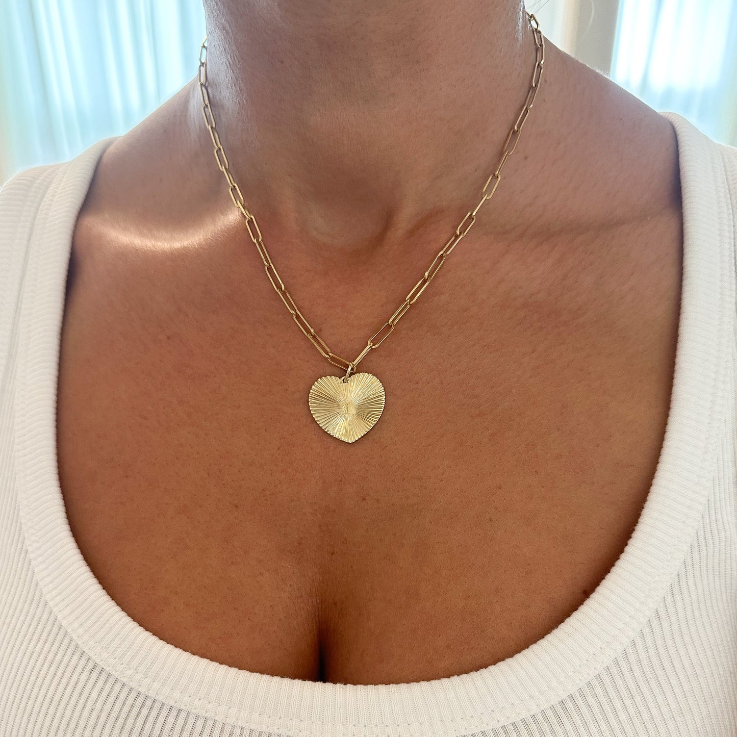 14K Gold Fluted Heart Medallion Charm Pendant, Large Size Heart
