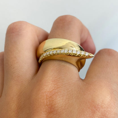 14K Gold Diamond Pavé Shark Fin Ring