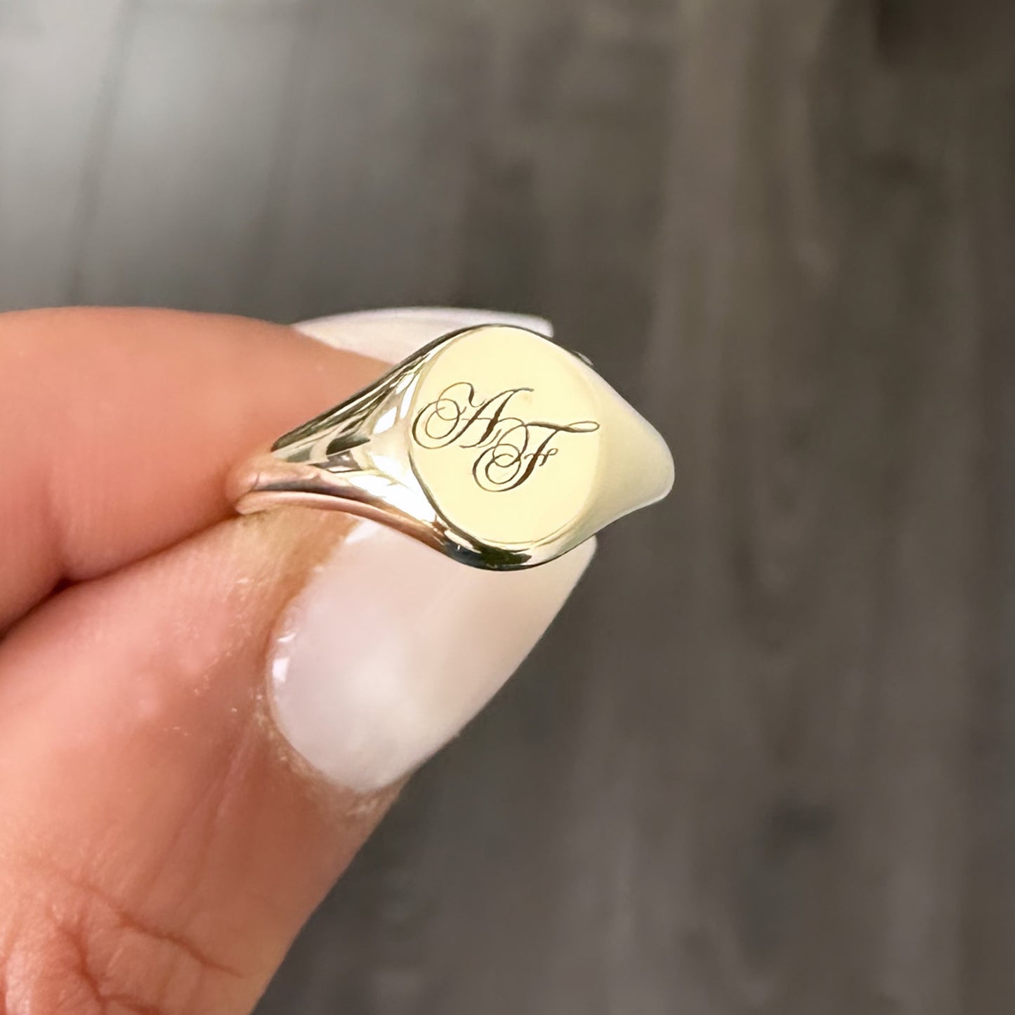 14K Gold Oval Signet Ring ~ Small Size