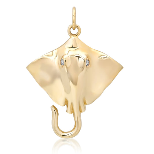 14K Gold Stingray Pendant with Diamond Eyes
