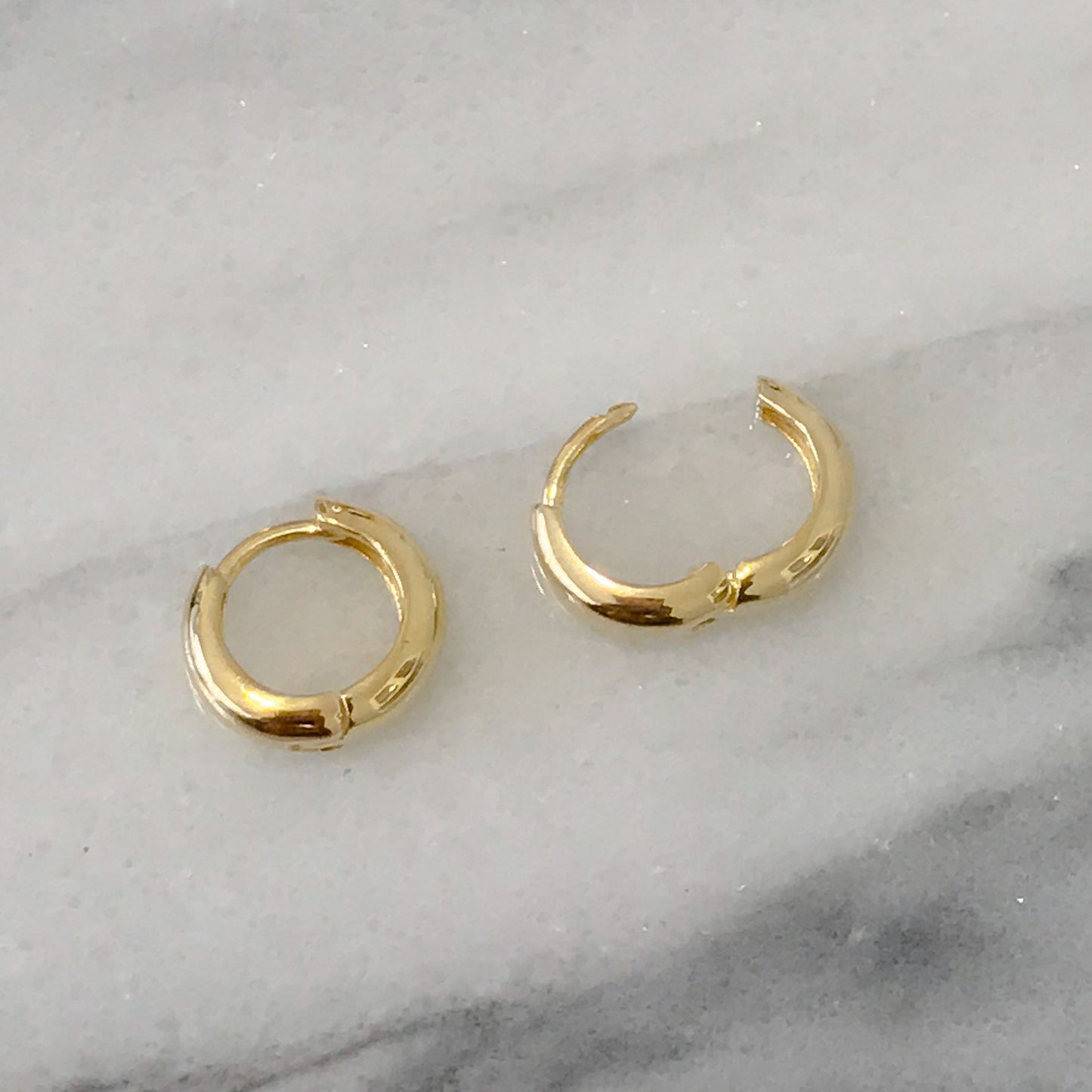 14K Gold Diamond Thick Medium Size Huggie Hoop Earrings