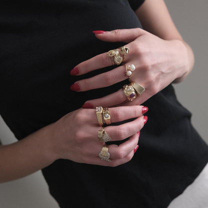 The Diamond 14K Belt Band Ring