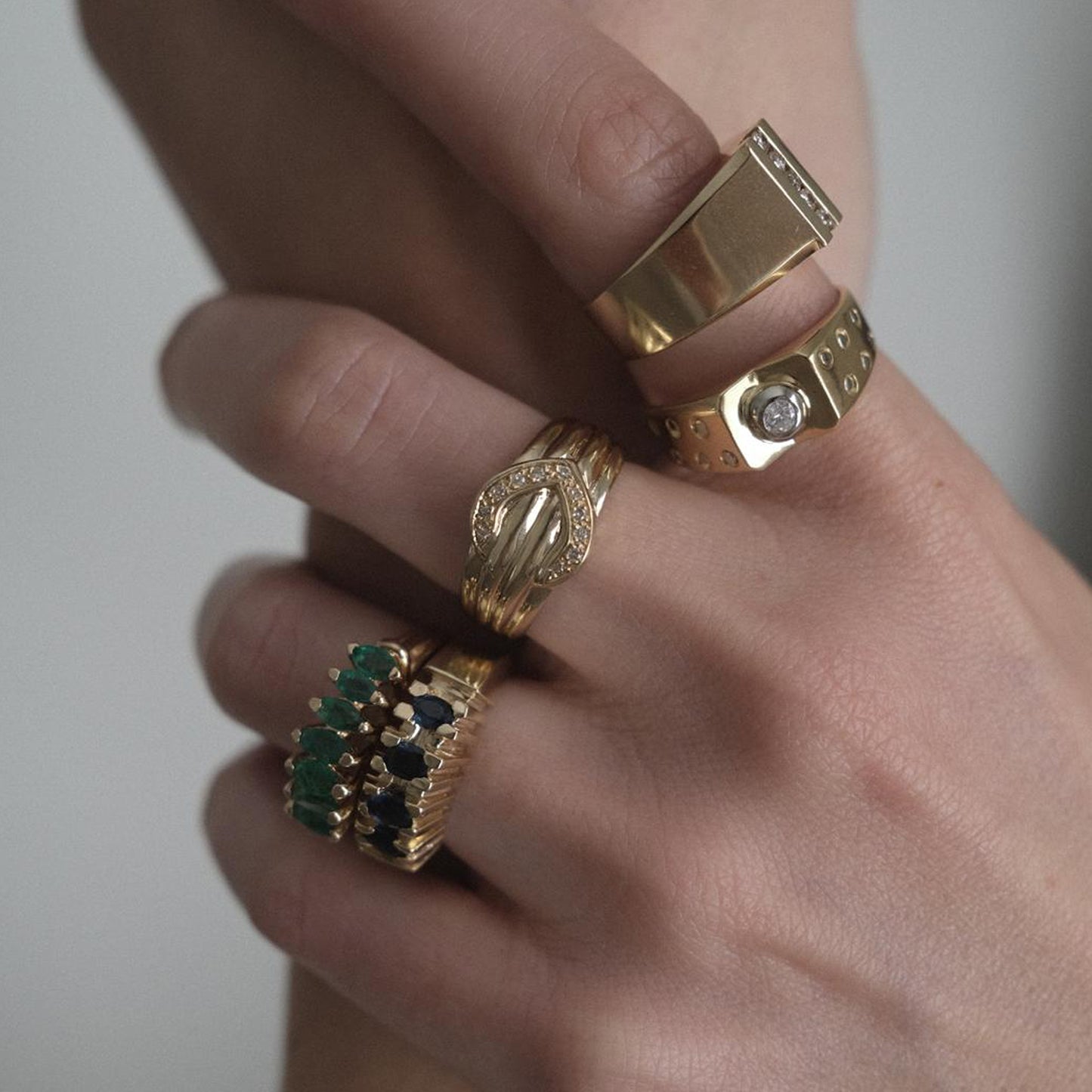 The Two Tone Diamond Polka Dot Signet 18K Ring