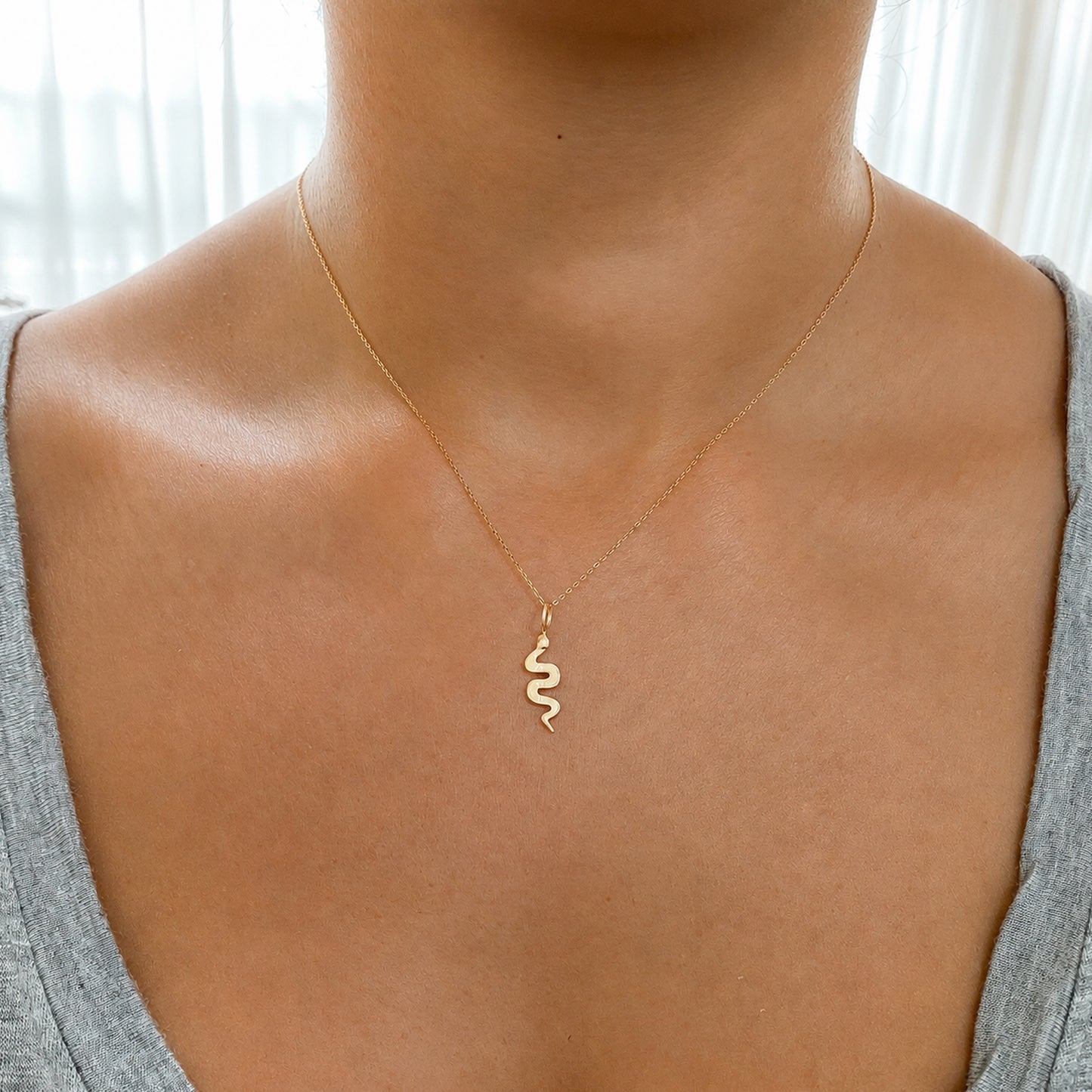 14K Gold Swivel Snake Necklace