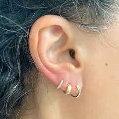 14K Gold Clawed Hoop Stud Earrings