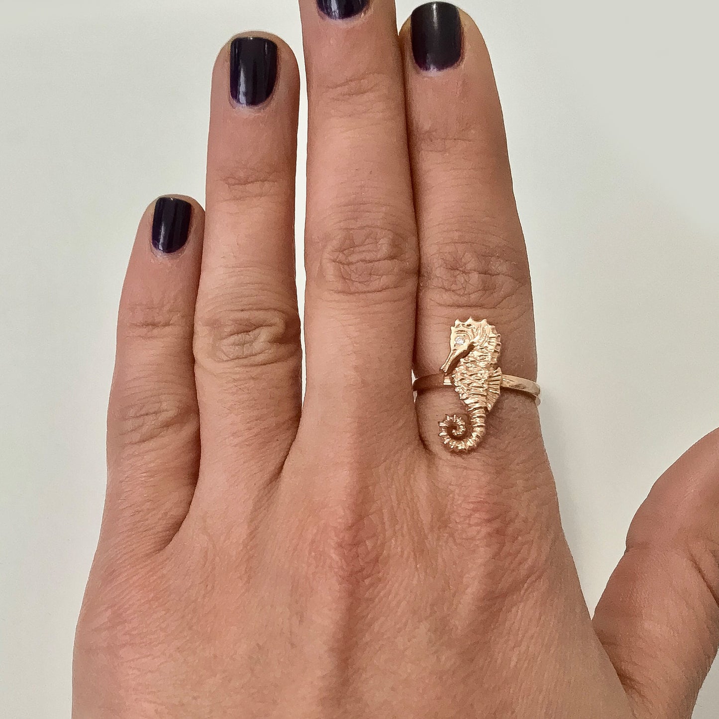 14K Gold Large Size Seahorse Ring with Diamond Eye