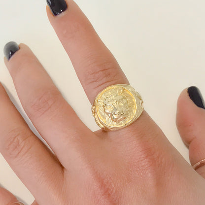 14K Gold Lion's Head Signet Ring