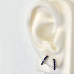 14K Gold Sapphire Thick Huggie Hoop Earrings (11mm x 6mm)