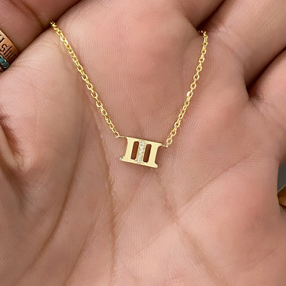 14K Gold Roman Numerals Charm Pendant Necklace