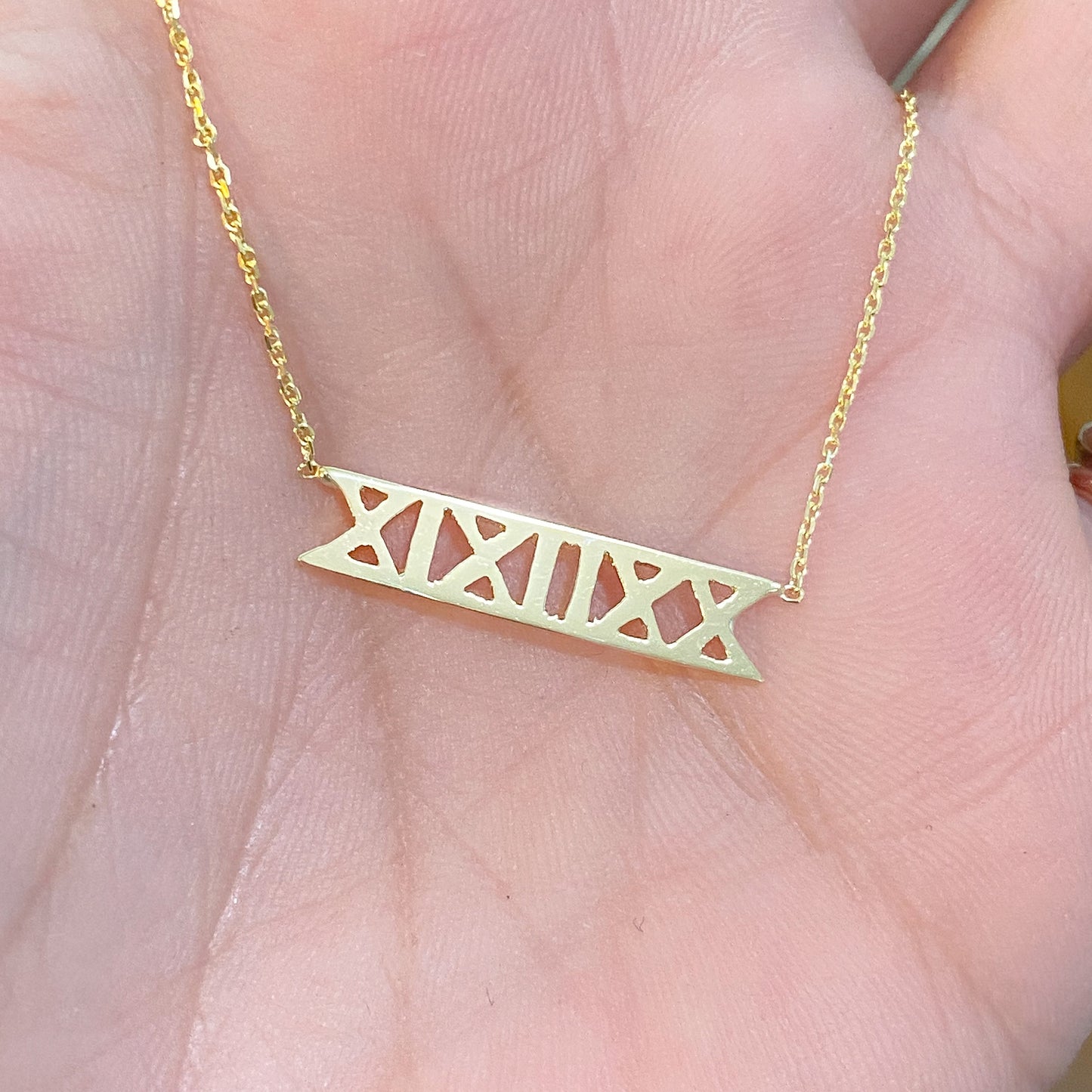 14K Gold Roman Numerals Charm Pendant Necklace